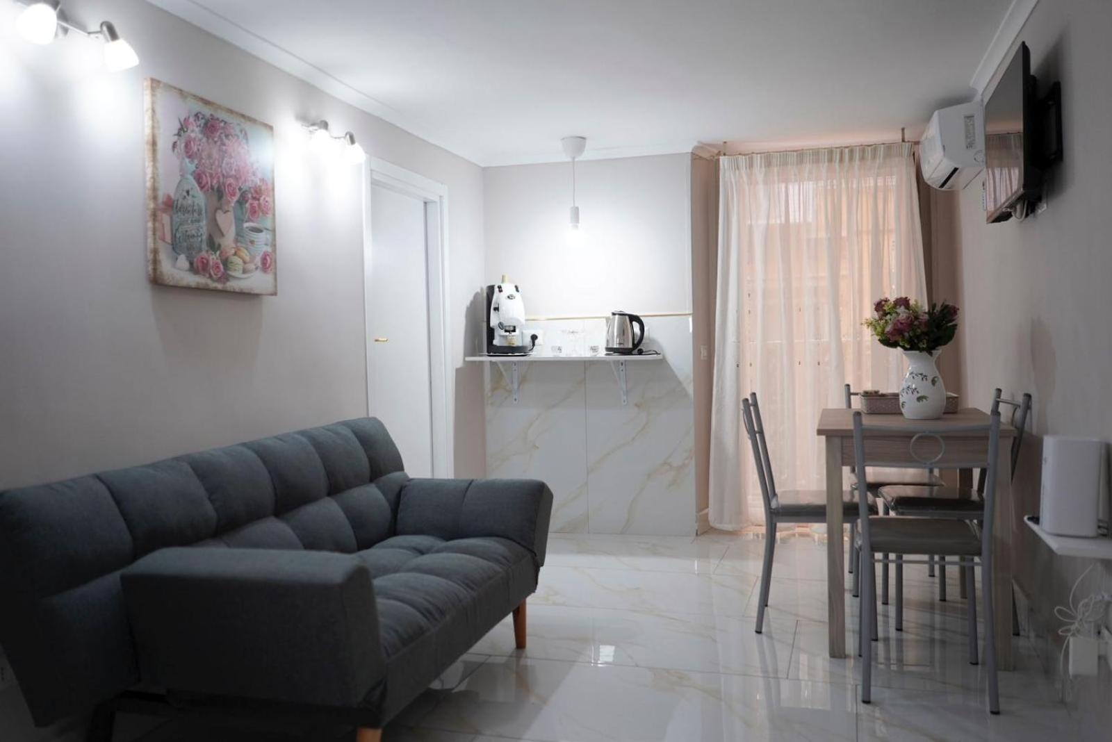 Camy Apartment Naples Exterior photo
