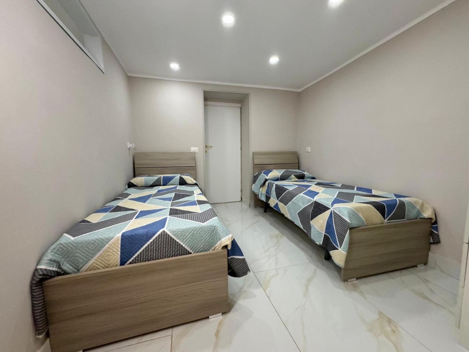 Camy Apartment Naples Exterior photo