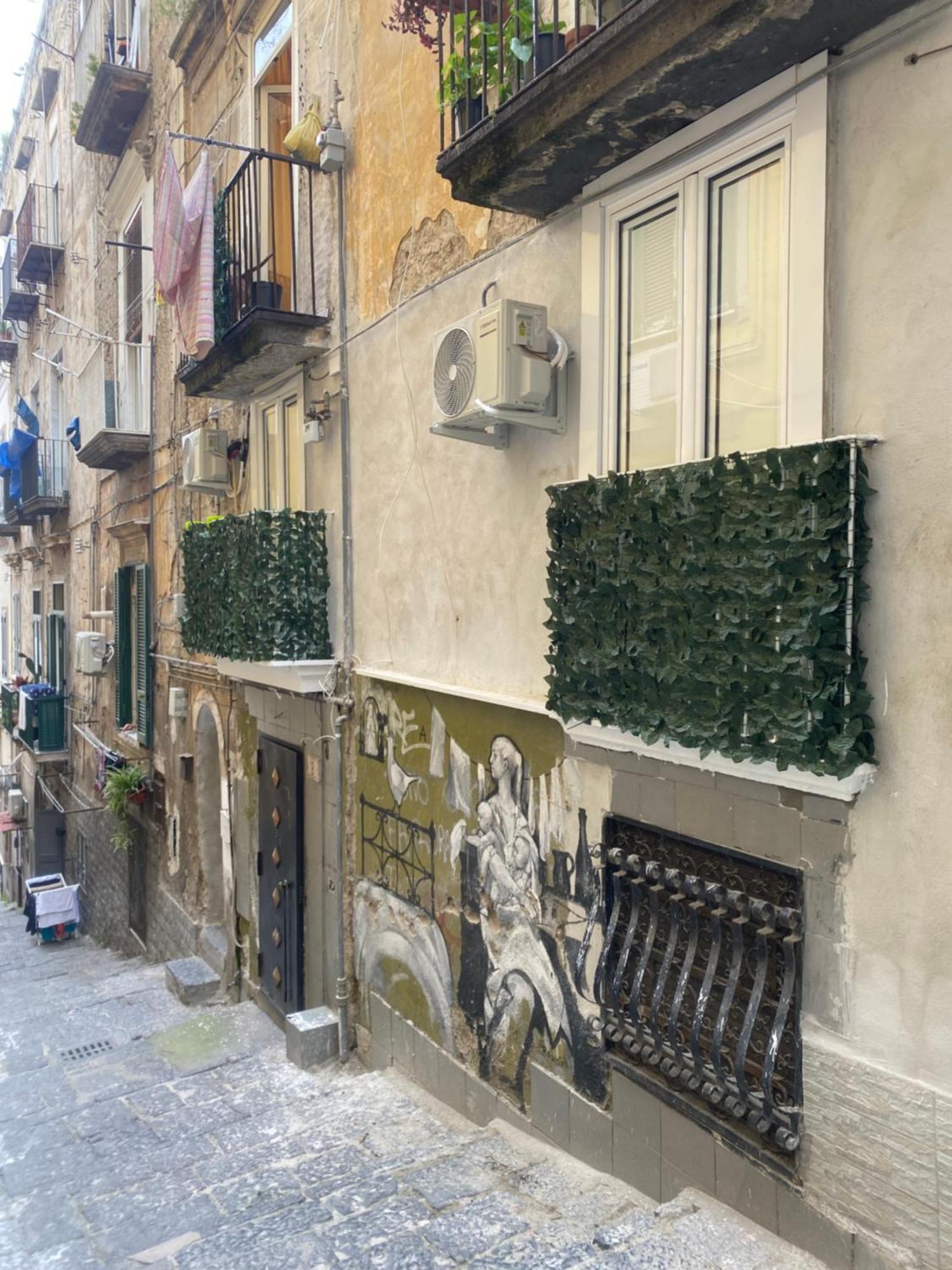 Camy Apartment Naples Exterior photo